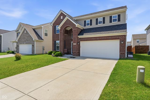 5773 Blue Sky Drive, Whitestown, IN 46075