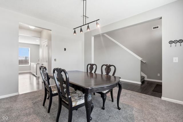 5773 Blue Sky Drive, Whitestown, IN 46075