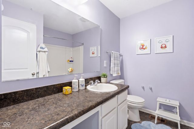 5773 Blue Sky Drive, Whitestown, IN 46075