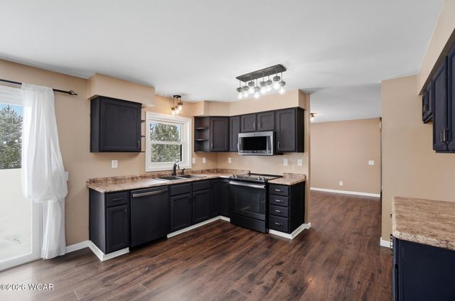 21320 Fairmount Road, Waynesfield, OH 45896