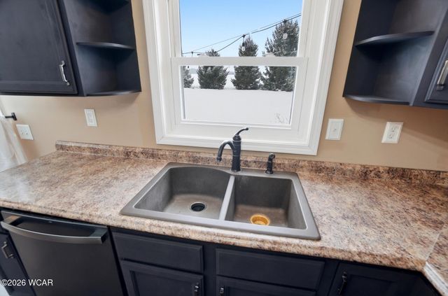 21320 Fairmount Road, Waynesfield, OH 45896