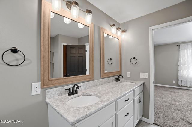 21320 Fairmount Road, Waynesfield, OH 45896