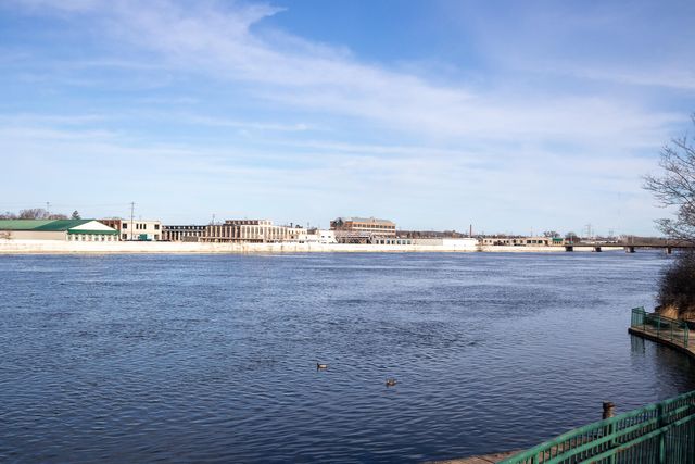 940 Monroe Avenue Nw 443, City Of Grand Rapids, MI 49503