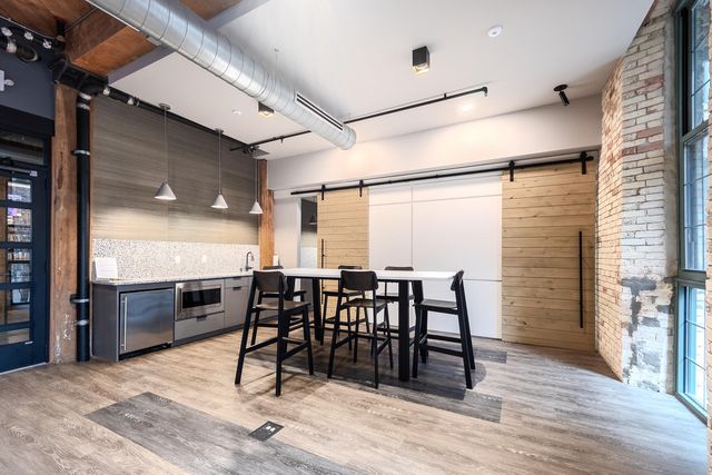 940 Monroe Avenue Nw 443, City Of Grand Rapids, MI 49503