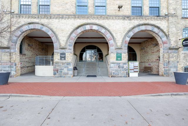 940 Monroe Avenue Nw 443, City Of Grand Rapids, MI 49503