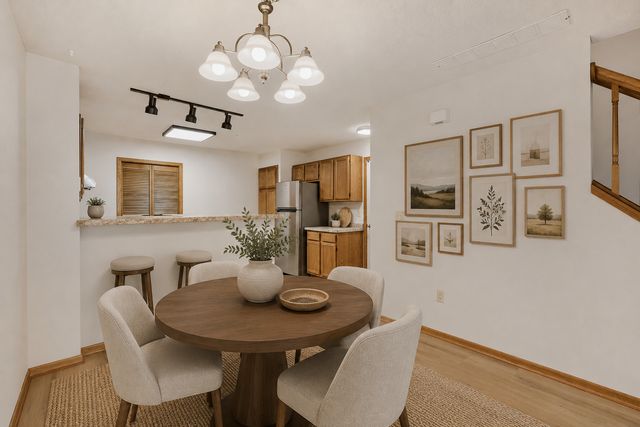 2225 Ranchview Lane N 7, Plymouth, MN 55447