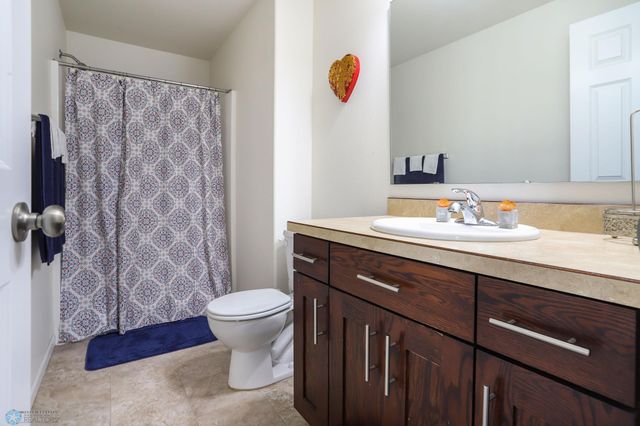 945 31st Avenue W, West Fargo, ND 58078