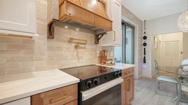 17 BAYHEAD LANE, Osprey, FL 34229