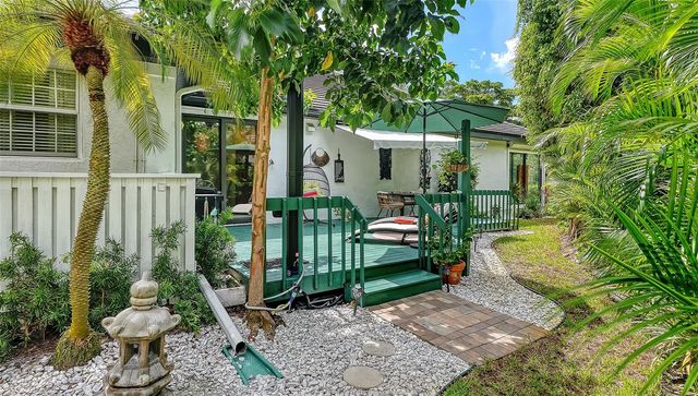 17 BAYHEAD LANE, Osprey, FL 34229
