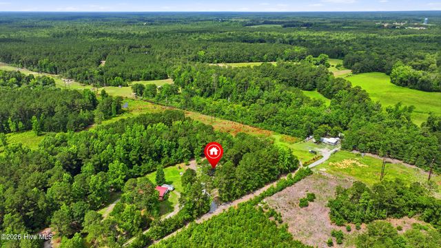 273 Lucilles Place, Burgaw, NC 28425