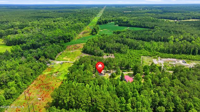 273 Lucilles Place, Burgaw, NC 28425