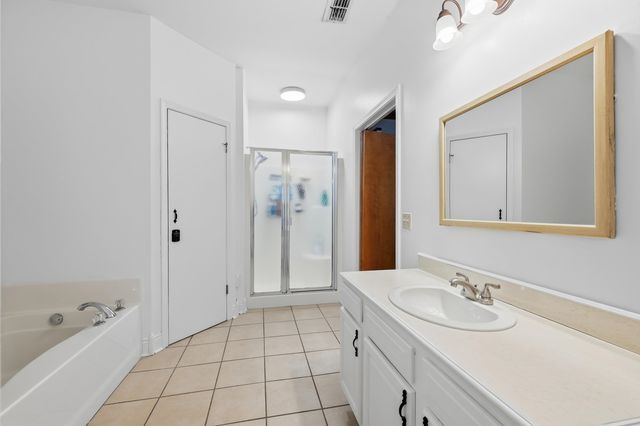 131 Wimbleton Street, Houma, LA 70360