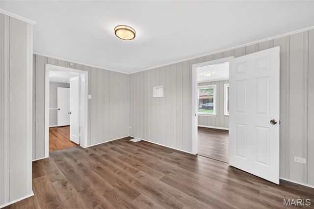 1127 Pembroke Drive, St Louis, MO 63119