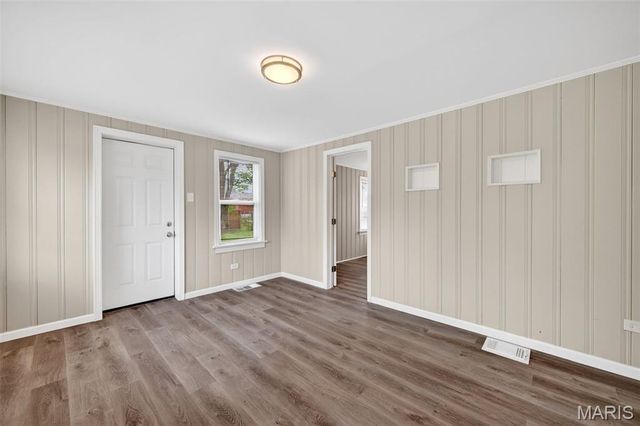 1127 Pembroke Drive, St Louis, MO 63119