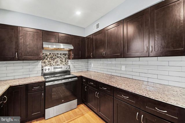 7207 JAYHAWK ST, Annandale, VA 22003