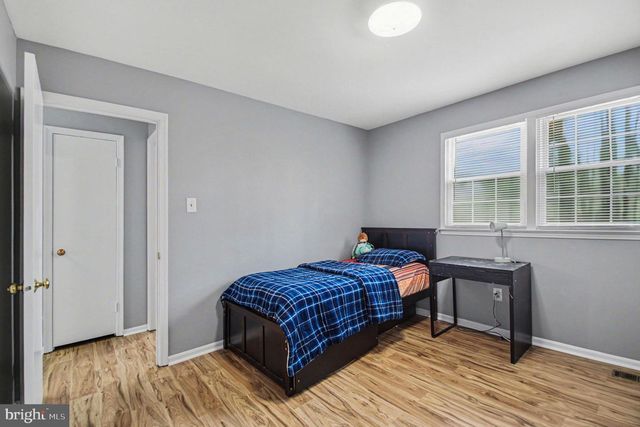 7207 JAYHAWK ST, Annandale, VA 22003