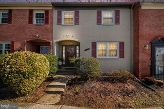 7207 JAYHAWK ST, Annandale, VA 22003