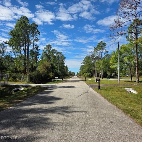 47th AVE NE, Naples, FL 34120