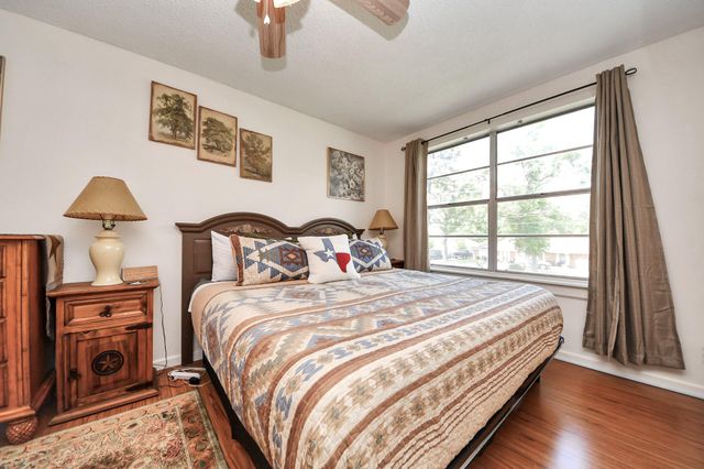 17018 Water Oak Drive B, Channelview, TX 77530