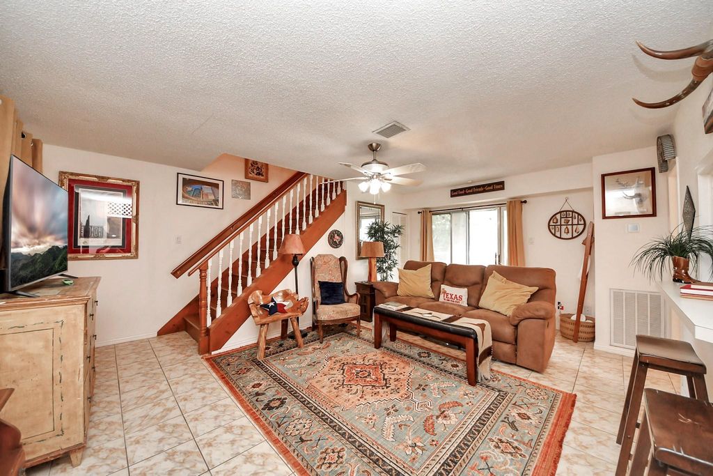 17018 Water Oak Drive B, Channelview, TX 77530