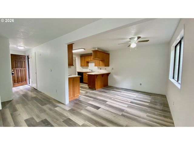 7144 Sw MURRAY Blvd, Beaverton, OR 97008