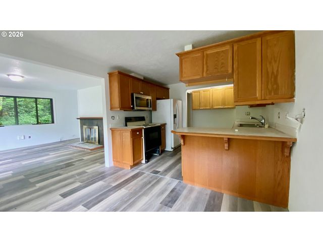 7144 Sw MURRAY Blvd, Beaverton, OR 97008