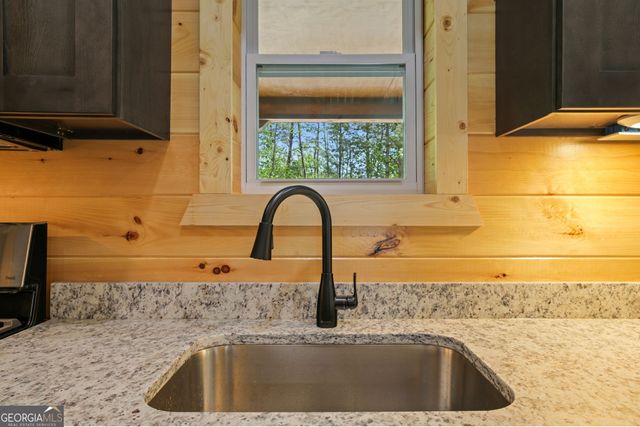 108 Olds Mountain Peak, Rabun Gap, GA 30568