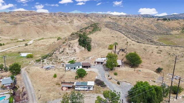7530 Reche Canyon, Colton, CA 92324