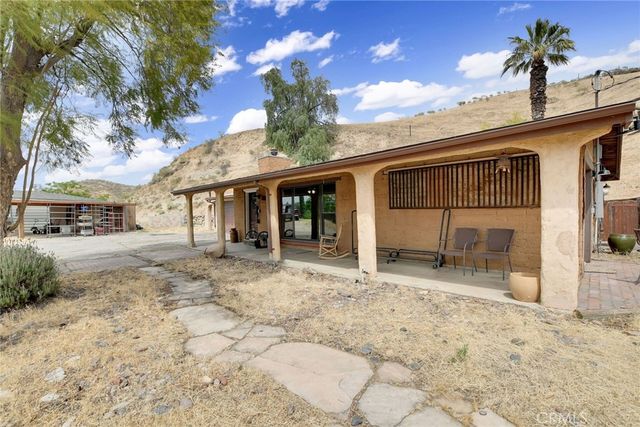 7530 Reche Canyon, Colton, CA 92324