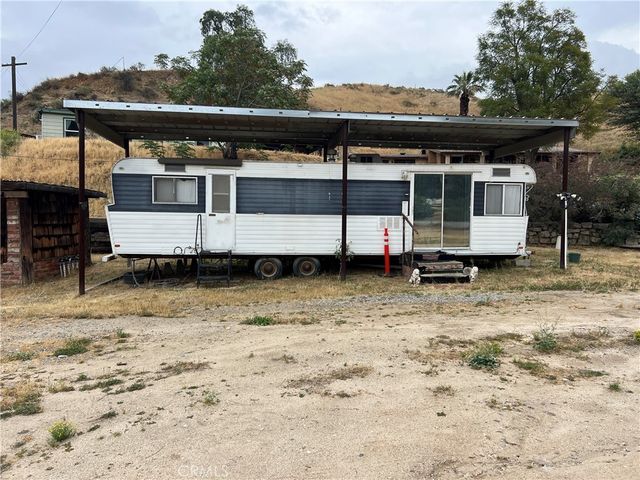 7530 Reche Canyon, Colton, CA 92324