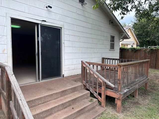 2011 FILLMORE STREET, Wichita Falls, TX 76309