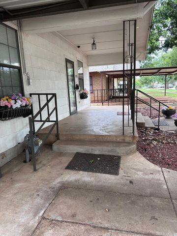 2011 FILLMORE STREET, Wichita Falls, TX 76309