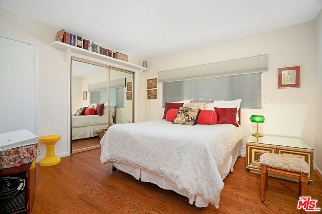 9330 Clifton Way 105, Beverly Hills, CA 90210