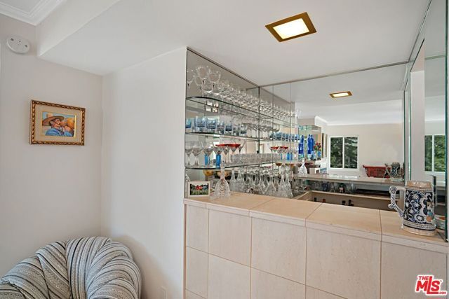 9330 Clifton Way 105, Beverly Hills, CA 90210