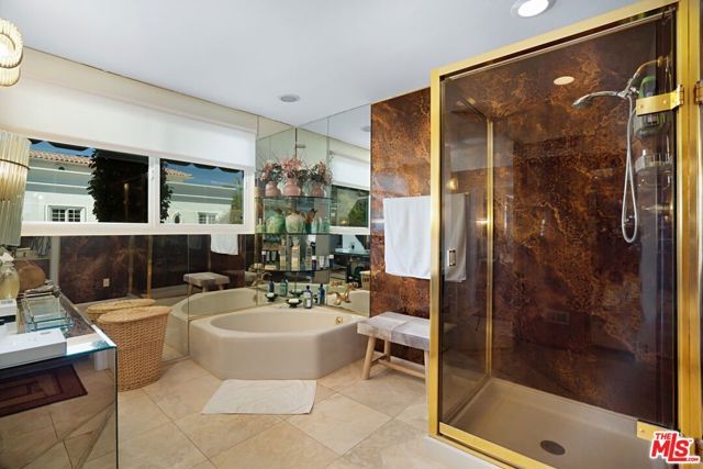 9330 Clifton Way 105, Beverly Hills, CA 90210