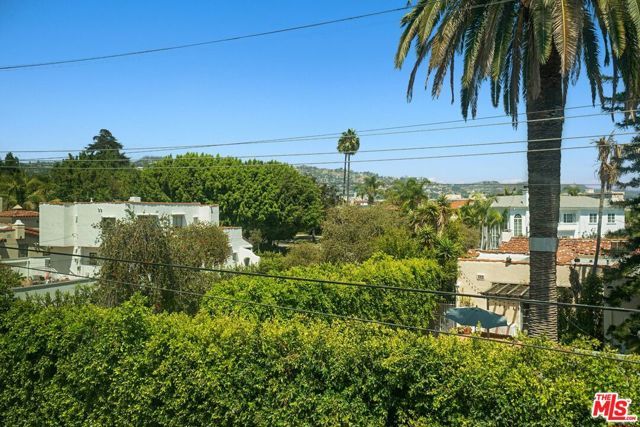 9330 Clifton Way 105, Beverly Hills, CA 90210