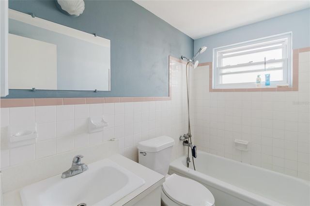 1548 LANDAU STREET, Holiday, FL 34690