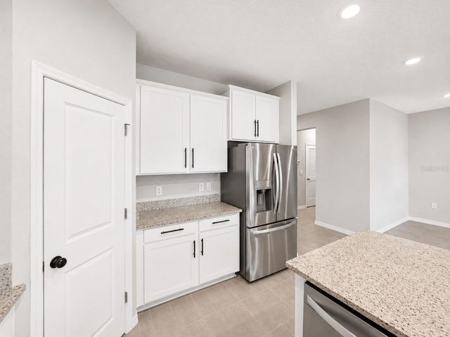 8469 HARDY BAY LOOP, Wesley Chapel, FL 33545