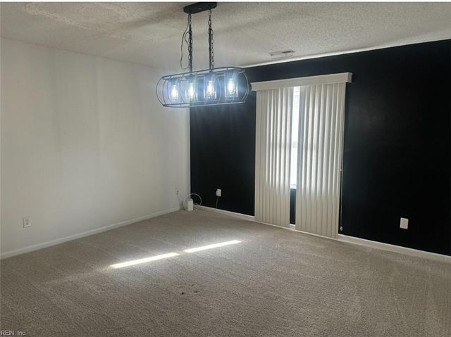 2205 Cutler RDG, Virginia Beach, VA 23454