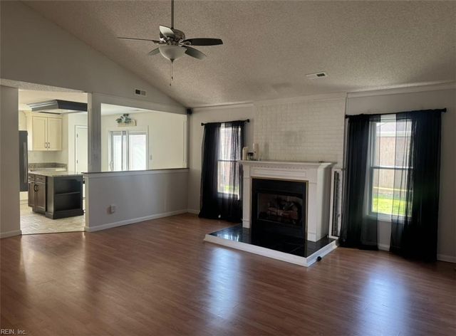 2205 Cutler RDG, Virginia Beach, VA 23454