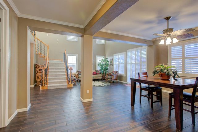 621 Bouma Ln, Ripon, CA 95366