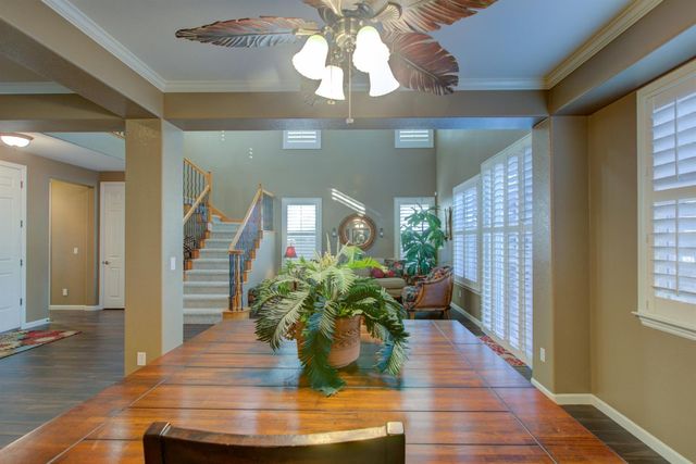 621 Bouma Ln, Ripon, CA 95366