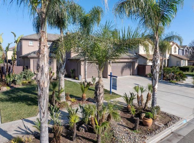 621 Bouma Ln, Ripon, CA 95366