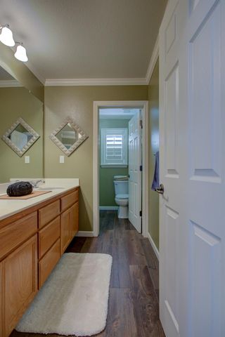 621 Bouma Ln, Ripon, CA 95366