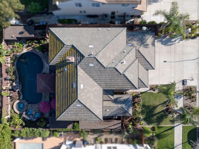 621 Bouma Ln, Ripon, CA 95366