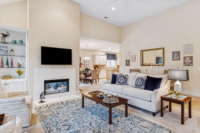 31 Toppin Dr, Hilton Head Island, SC 29926