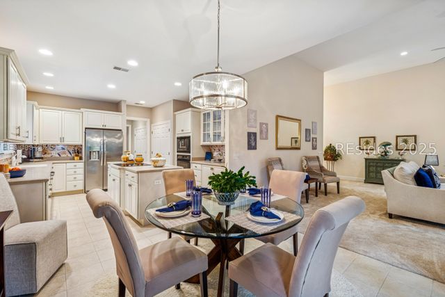 31 Toppin Dr, Hilton Head Island, SC 29926