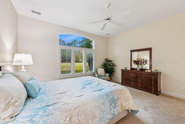 31 Toppin Dr, Hilton Head Island, SC 29926