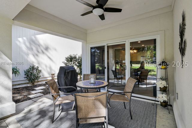 31 Toppin Dr, Hilton Head Island, SC 29926