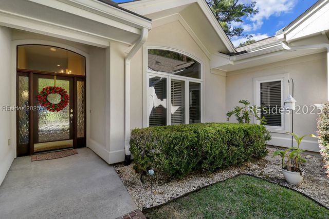 31 Toppin Dr, Hilton Head Island, SC 29926